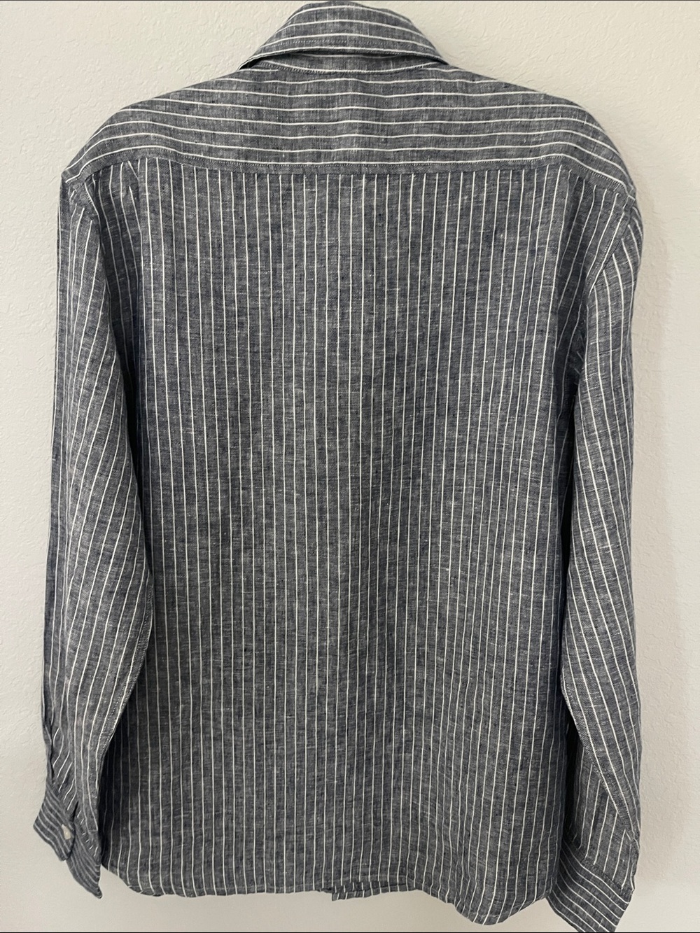 Quince Men's Navy and White Vertical Stripe 100% Linen Button-Down Shirt - Picture 5 of 5
